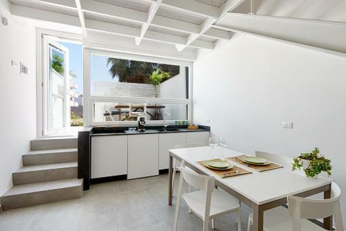 Rivabella Deluxe Apartments