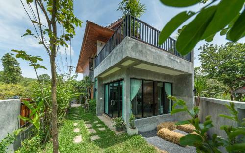 The Country Villa