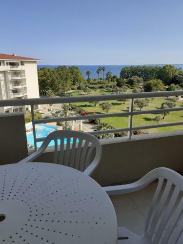 Close To The Sea Apartments