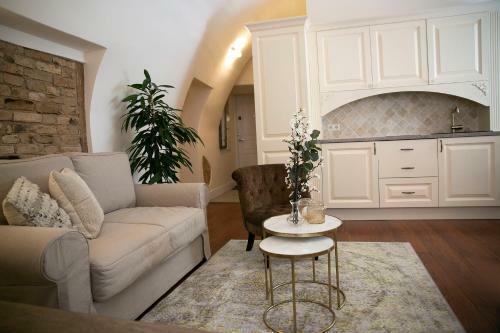 Heart Of Old Town - St. Ann Apartment