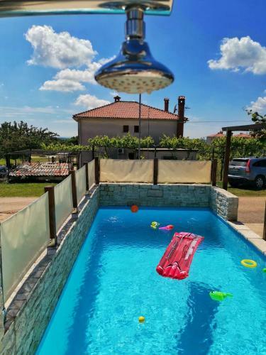 Apartamento Alba ****apartment With Heated Swimming Pool