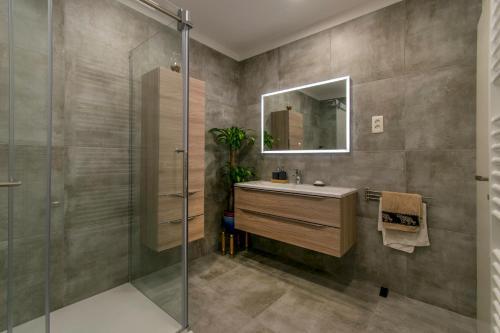 Apartments Elza