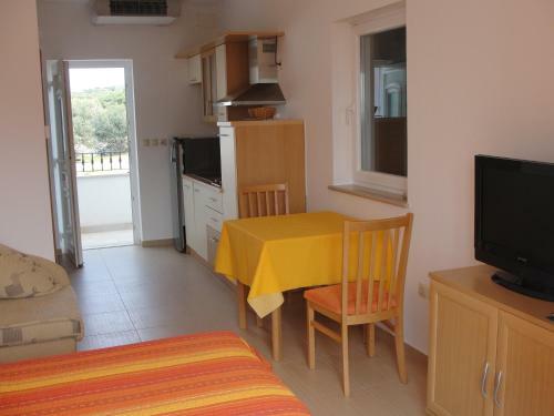 Apartments Ruzmarin