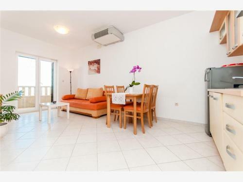 Apartments Ruzmarin