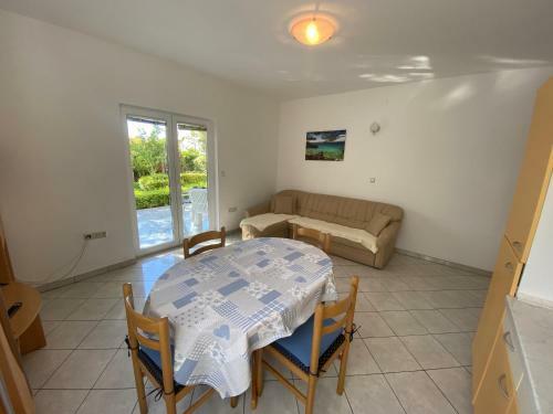 Apartments Malinska - Apartment 1