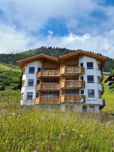 Apartamento Alpen-park Dachwohnung Ost