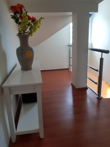 Holiday House ''villa Flora''