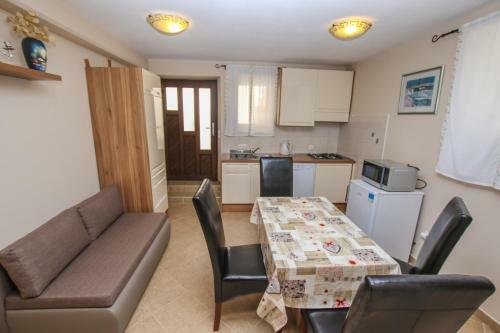 Apartman Ajhner