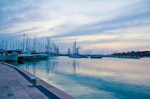Luna Rossa "holidays Home"