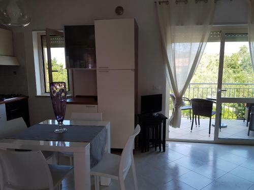 Pizzo Apartment 48