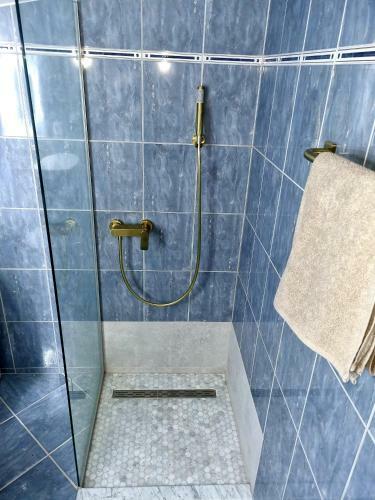 Hostal Apartments Lusi