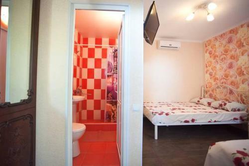 Hostal Mila Guest House