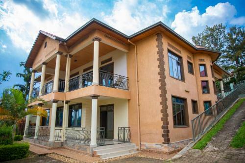 Bed & Breakfast Empathy Manor