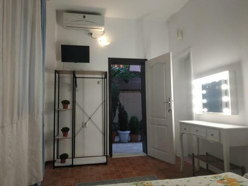 Rali Apartments