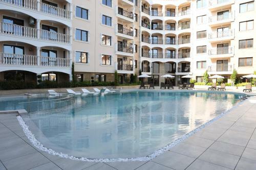 Valencia Gardens Luxury Apartments