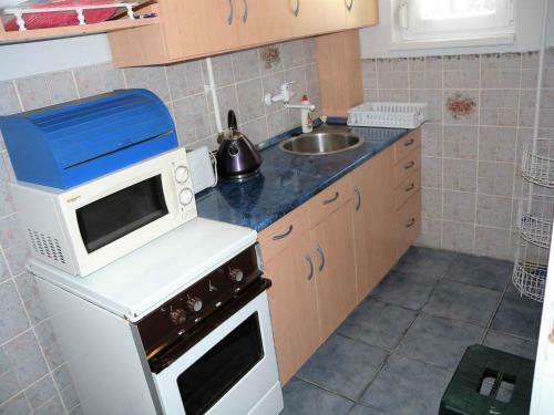 Holiday Home In Fonyod/balaton 38001