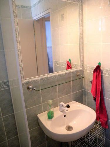 Holiday Home In Fonyod/balaton 38001