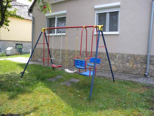 Holiday Home In Fonyod/balaton 38001