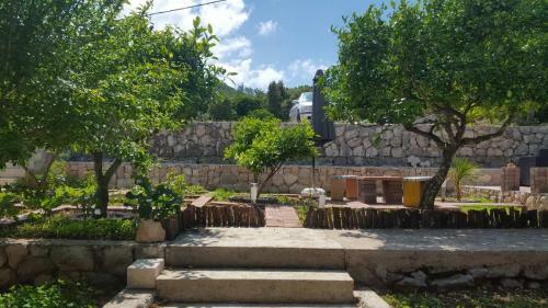 Apartments Ivica