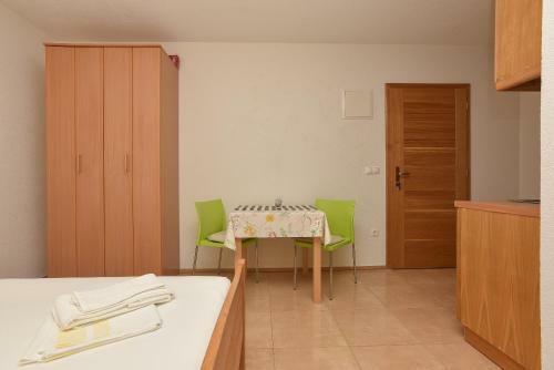 Hostal Beslic Apartments