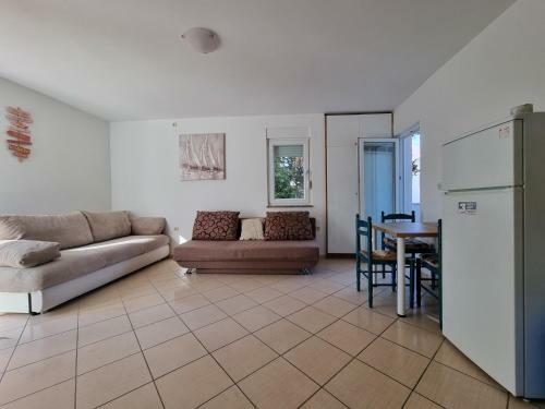 Apartment Aqua Near The City Beach