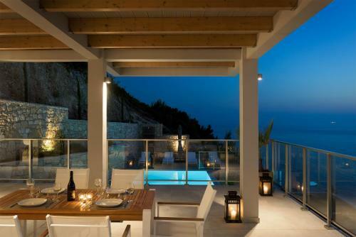 Kathisma Bay Villas - Luxury Villas - Villa Helios