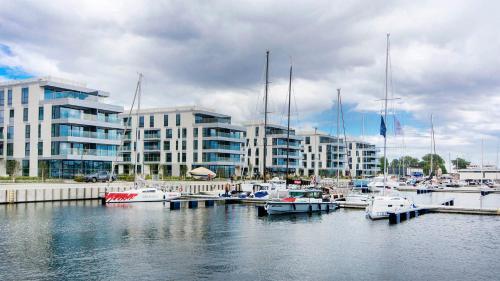 Apartamento Yacht Park Superior 1