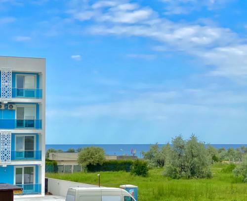 Mamaia North Apartments