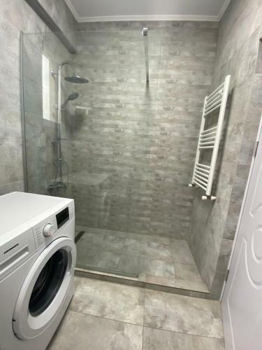 Mamaia North Apartments