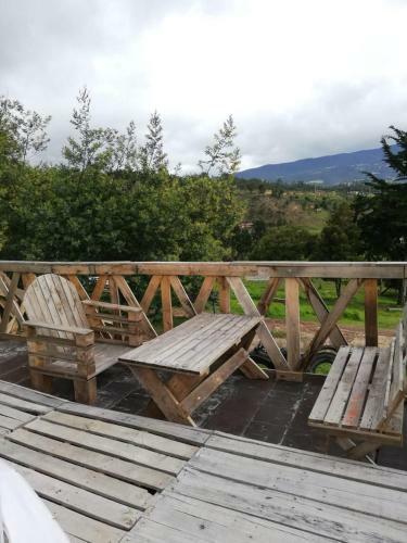 Domo Roca Glamping Suesca