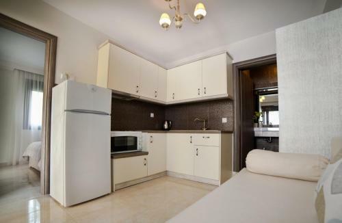 Hotel Kassandrinos Apartments Apostolos