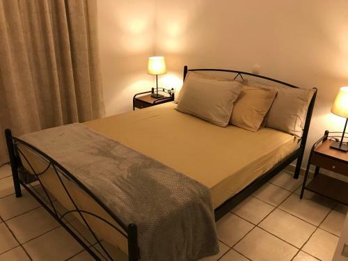 Modern City Center Apartment