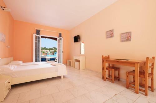 Luisa Hotel