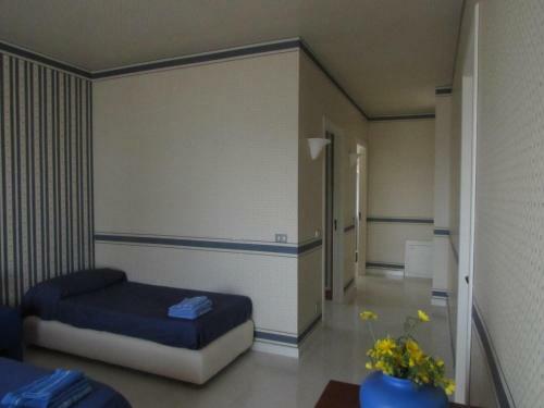 Hostal Villa Majata