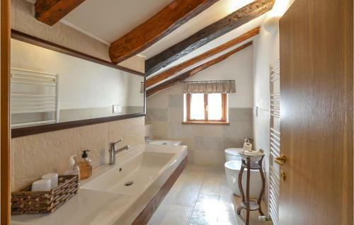 Stunning Home In Stregna With Wifi And 3 Bedrooms
