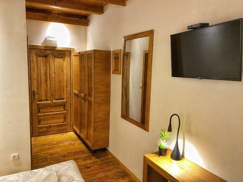 Hotel Porto Tara