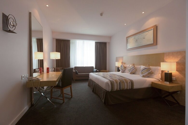 Hotel Park Plaza Cardiff