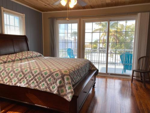 6041 Gulf Road