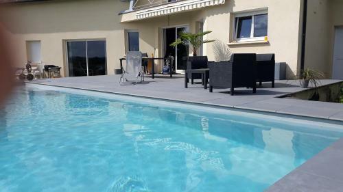 Chambre Calme Avec Piscine