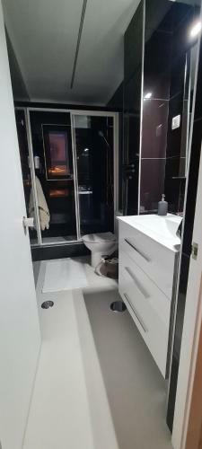 Rua Do Clube N�utico Apart. E1