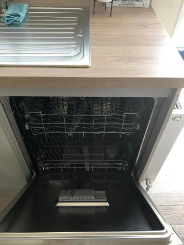 Dees Caravan Lettings Kingfisher Elm 483