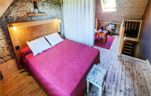 Stunning Home In Mont-dol With Wifi And 1 Bedrooms