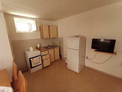 Ana Apartments