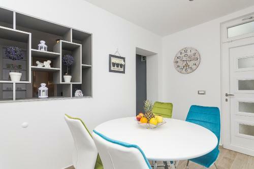 Apartments Zina