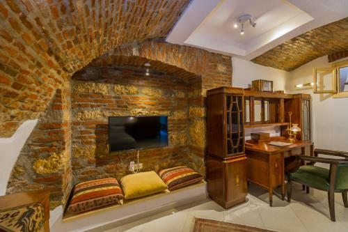 Wine Cellar Apartment