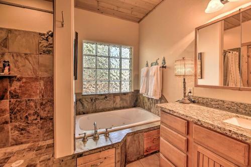 Show Low Escape Less Than 2 Mi To Hikes, Shops And More