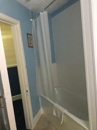 Bed & Breakfast Leamington House