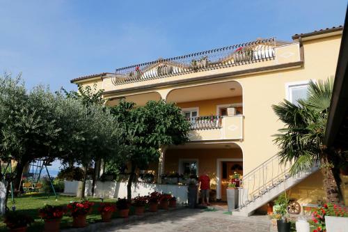 Apartments Neja