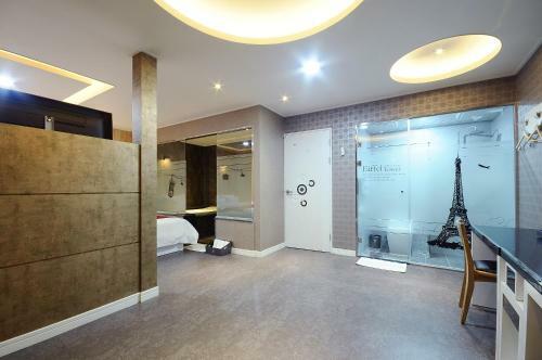 Wephotel