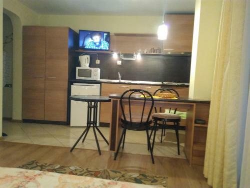 Hostal Guest House La Rose